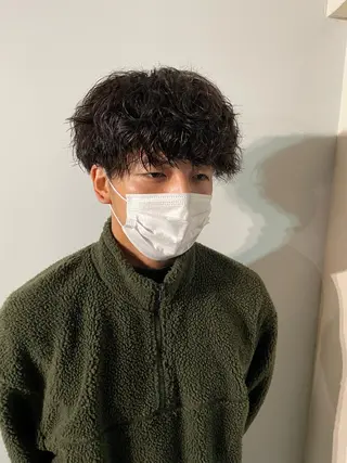 パーマ メンズ La fith hair ray 札幌店所属・顔まわり/W カラー/リョウのヘアスタイル