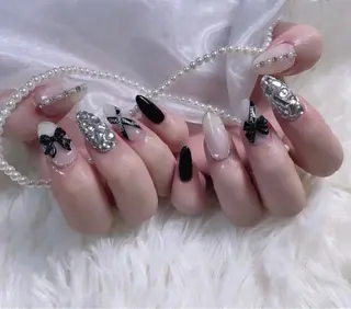 ネイル 高草木 桃香のネイルデザイン