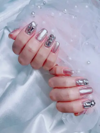 ネイル Cutil Nailsalon所属・Cutil. Nail🌈のネイルデザイン
