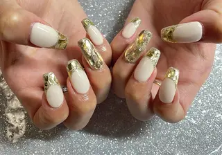 ネイル VIERU 🌈🎀💖のネイルデザイン