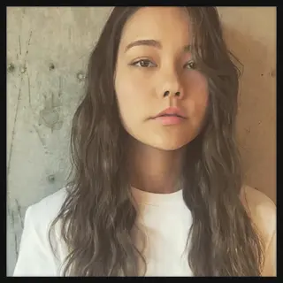 セミロング カラー パーマ ヘアアレンジ メンズ キッズ ネイル マツエク・マツパ アイブロウ ☃️髪質改善🉐割✨ ❄️“ever”❄️のヘアスタイル