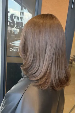 ミディアム 🫧いお/透明感 カラー/髪質改善🫧のヘアスタイル