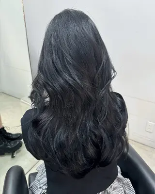 ロング カラー sunc所属・こはる/韓国🇰🇷 /レイヤー/カラー♡のヘアスタイル