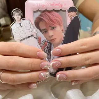 ネイル classic 新横浜所属・山田 暉のネイルデザイン