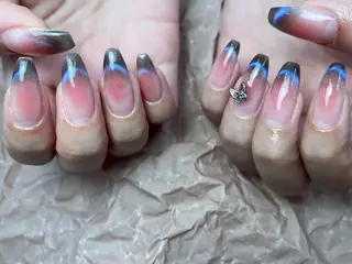 ネイル ToliyDeliy Nail Salonのネイルデザイン