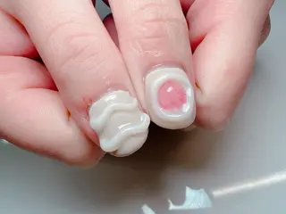 ネイル Nail Salon L'arc所属・💊大阪/心斎橋 moni🧠のネイルデザイン