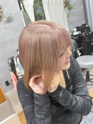 ショート カラー Enne所属・ヤマモト ヒロミのヘアスタイル