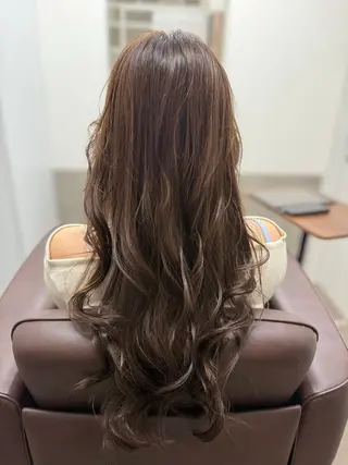 ロング 髪質改善🪽半個室 サロン新宿3丁目のヘアスタイル