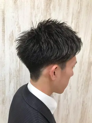 メンズ ファミールヘア所属・メンズパーマ波巻き 🌳大森悠登🌳のヘアスタイル