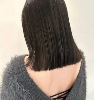 ミディアム カラー 透明感カラー🫧 nanamiのヘアスタイル