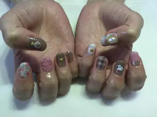 ネイル 💎🐰 saki. m 🐰💎のネイルデザイン