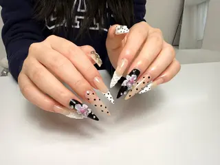 ネイル Noeme nail&eyebrow所属・Noeme. junoのネイルデザイン