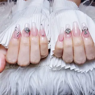 ネイル 🌈Yun nail hyejin💋のネイルデザイン