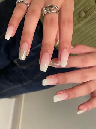 ネイル Ami 🦥のネイルデザイン