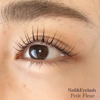 マツエク・マツパ Petit Fleur所属・青柳 亜梨奈のマツエク・マツパデザイン