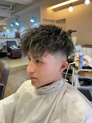 ショート パーマ ハヤシカズキ/カラー ✂/メンズパーマのヘアスタイル