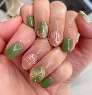 ショート ネイル 酒井 七緒子のネイルデザイン