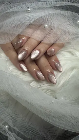 ネイル Rave所属・touma Rinaのネイルデザイン