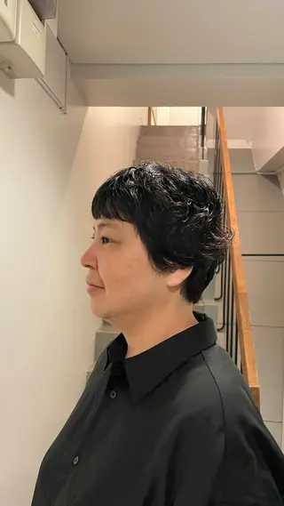 ショート ハラダ クルミのヘアスタイル