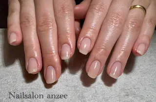 ミディアム ネイル sp anzeeのネイルデザイン