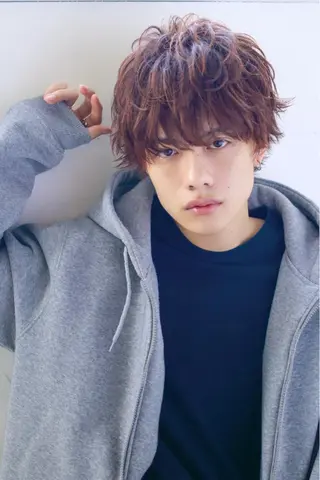 メンズ BABY 艶髪暗髪ヘア💖達人のヘアスタイル