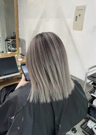 ミディアム カラー ROBIN所属・指名数No.1 /NAOYAのヘアスタイル