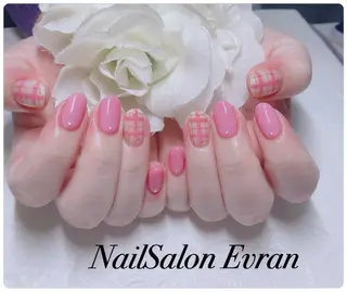 ネイル Nail salon Evranのネイルデザイン