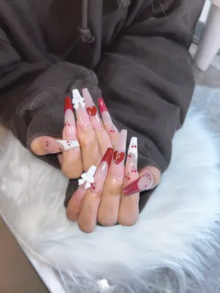 ネイル REVE南口 🌺yuina🌺のネイルデザイン