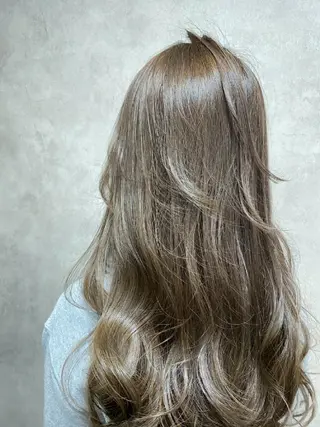 カラー RIENS♡xrea 山本優舞のヘアスタイル