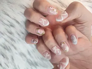 ネイル RUNWAY 　　の眉毛・アイブロウイメージ