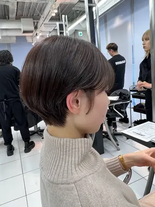 ショート 高橋 沙央のヘアスタイル