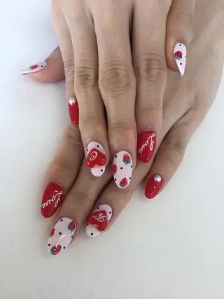 ネイル 💎🐰 saki. m 🐰💎のネイルデザイン