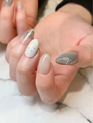 ネイル タカハシ ☆パラジェルのネイルデザイン