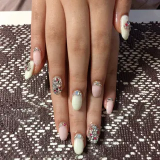 ネイル 藤 あやのネイルデザイン