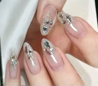 ネイル コウ ヨウのネイルデザイン