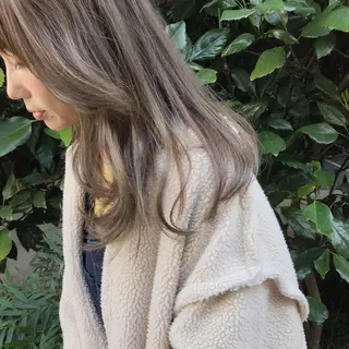 セミロング HARUNA🤍 大人ショートヘアのヘアスタイル