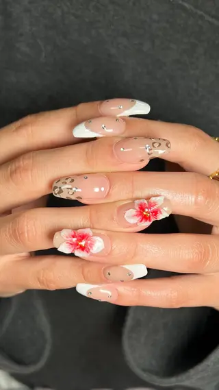 ネイル ネイリスト シンのネイルデザイン