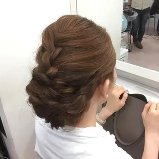 ヘアアレンジ laera 佐藤のヘアスタイル