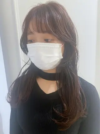 ロング カラー ベージュ/インナー カラー🤍Rieのヘアスタイル