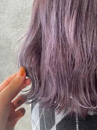 ミディアム カラー 櫻井 未悠のヘアスタイル