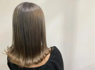 ロング カラー あべ ゆうかのヘアスタイル