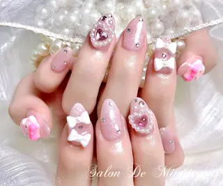 ネイル Momo 🤍のネイルデザイン