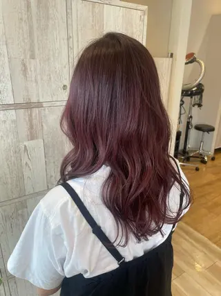 ロング 片倉 由湖のヘアスタイル