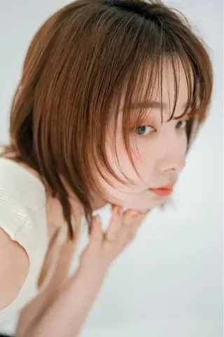カラー 髙井 麻帆のヘアスタイル