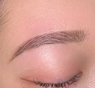 アイブロウ キサラ🖤恵比寿 🖤まつパ/パリのマツエク・マツパデザイン