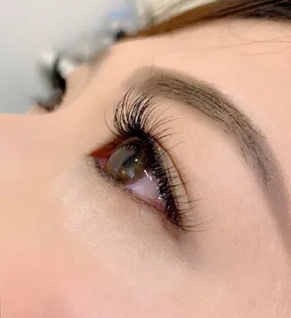 マツエク・マツパ 福島 優花のヘアスタイル