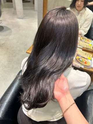 セミロング カラー suri-ru hair【スリールヘアー】所属・FURUSAWA AOIのヘアスタイル