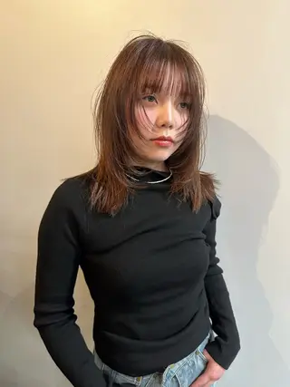 ロング ハイトーン レイヤー🎀meiのヘアスタイル