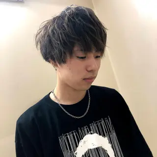 メンズ 切りっぱなしボブ/ デザインカラー店長のヘアスタイル