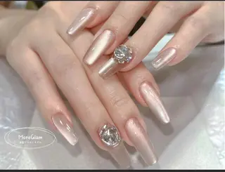 ネイル More Glam 池袋東口店のネイルデザイン